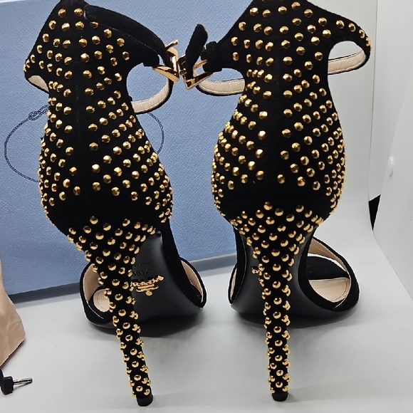 Prada Black Suede T-Strap Heels with Gold Studs W Box, Dustbag, Spare Tips 38.5 - Picture 3 of 12